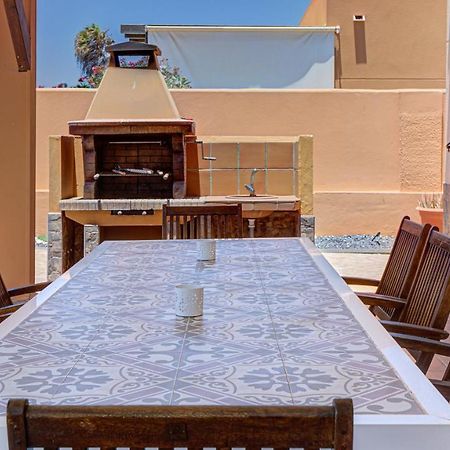 Villa Susi 칼레타데푸스테 외부 사진